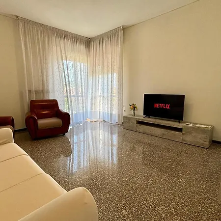 Apartment Casa Aurelio 2 Min Dall'ospedale