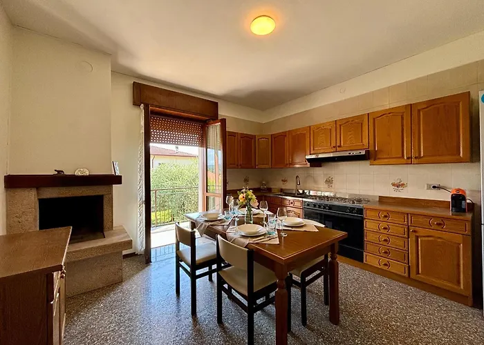 Casa Aurelio 2 Min Dall'ospedale 内格拉尔